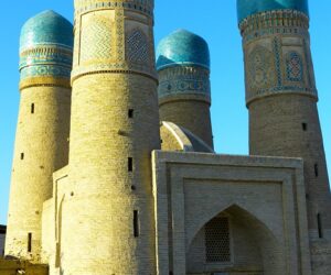 Cómo obtener un visado de turista para visitar Uzbekistán